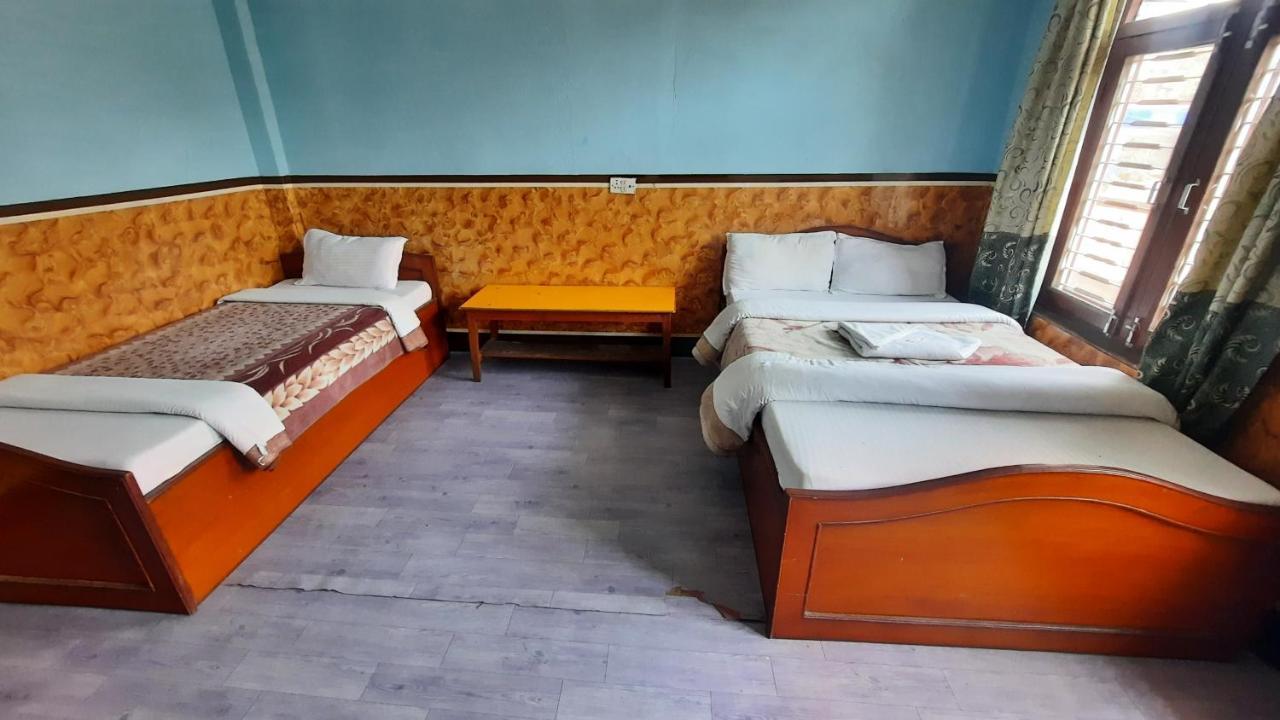 Hotel Lake Garden Похара Екстериор снимка