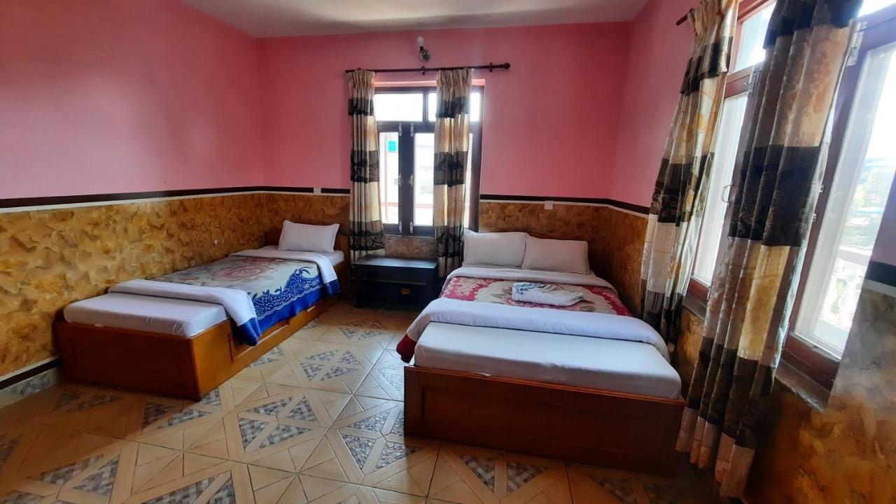 Hotel Lake Garden Похара Екстериор снимка