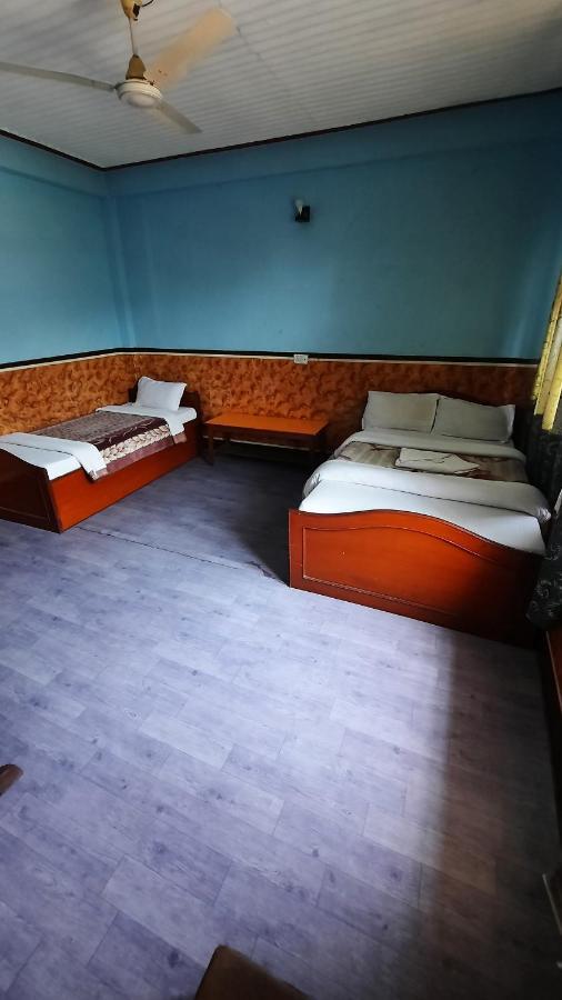 Hotel Lake Garden Похара Екстериор снимка