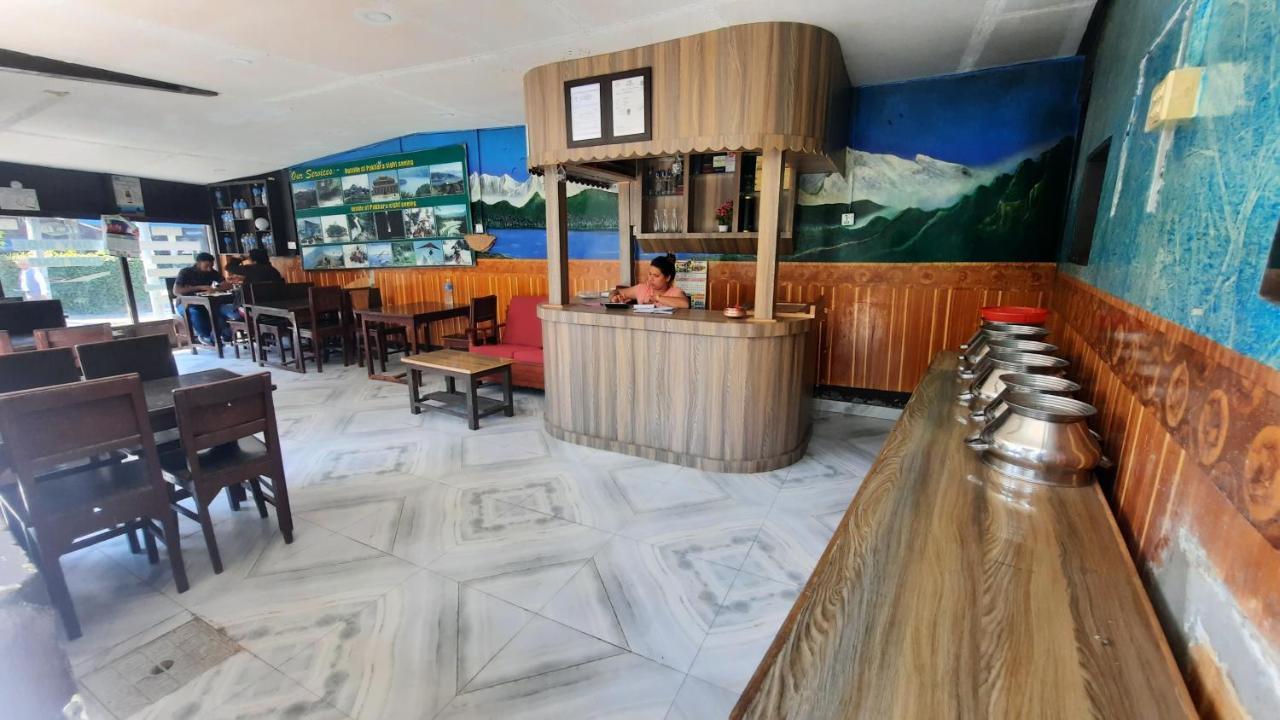 Hotel Lake Garden Похара Екстериор снимка